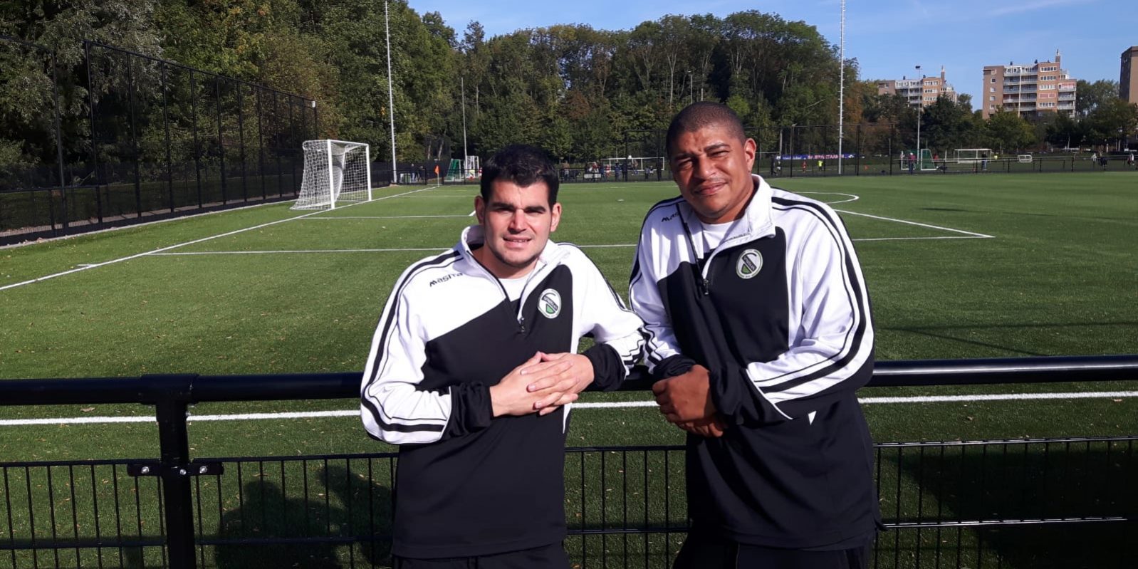 trainers 18-19 JO15-1 Roy Bosschaart en Didi Lopes