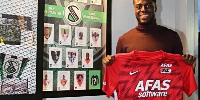 Bruno biedt shirt aan