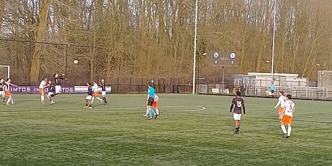 Sp20 OranjeWit kopbal